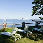Strandhotel Suedsee Hotel 3*