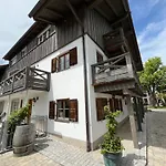 Strandhotel Suedsee מלון 3*
