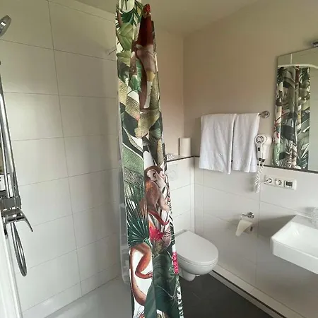 Strandhotel Suedsee Hotell Dießen am Ammersee