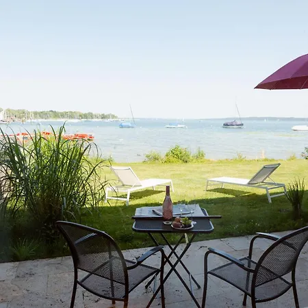 Strandhotel Suedsee 호텔